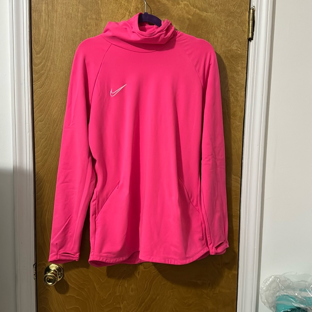 Nike DriFit Sweatshirt with hood
